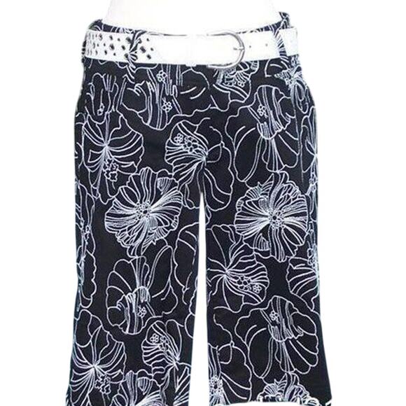 Cache Hibiscus Embroidery Walking Bermuda City Short Dress New NWT $88 stretch - Picture 3 of 3